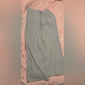 ⭐️Aritzia Gray sweatpants women’s medium tall